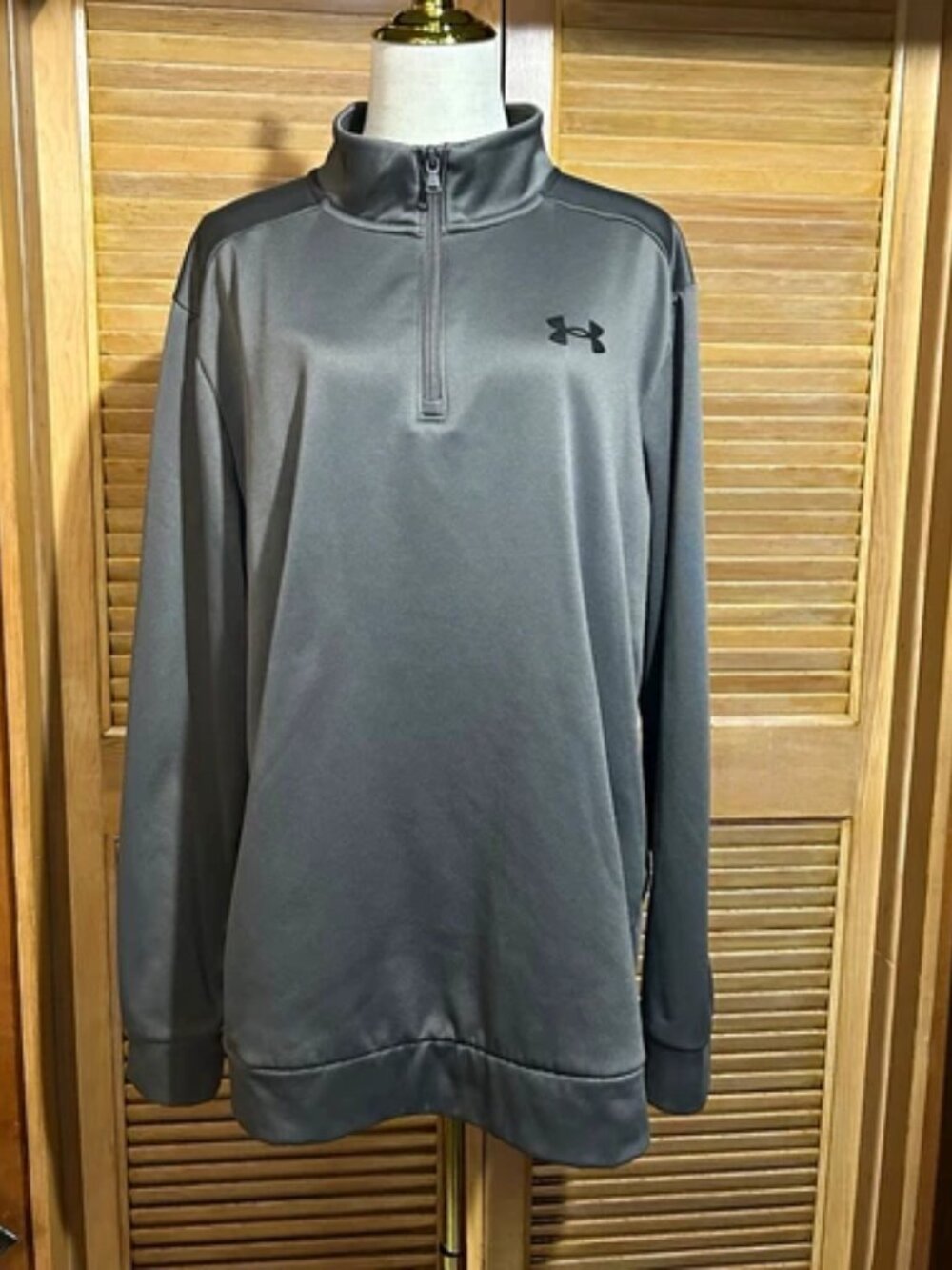 Under Armour 1/4 Zip Fleece Pullover Gray Relaxed Fit XL Women’s